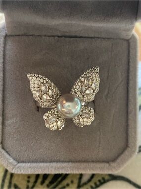 Natural Madama Akoya Pearl Ring Silver